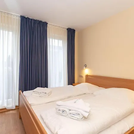 Yachthafenresidenz-wohnung-8112-850 Apartamento